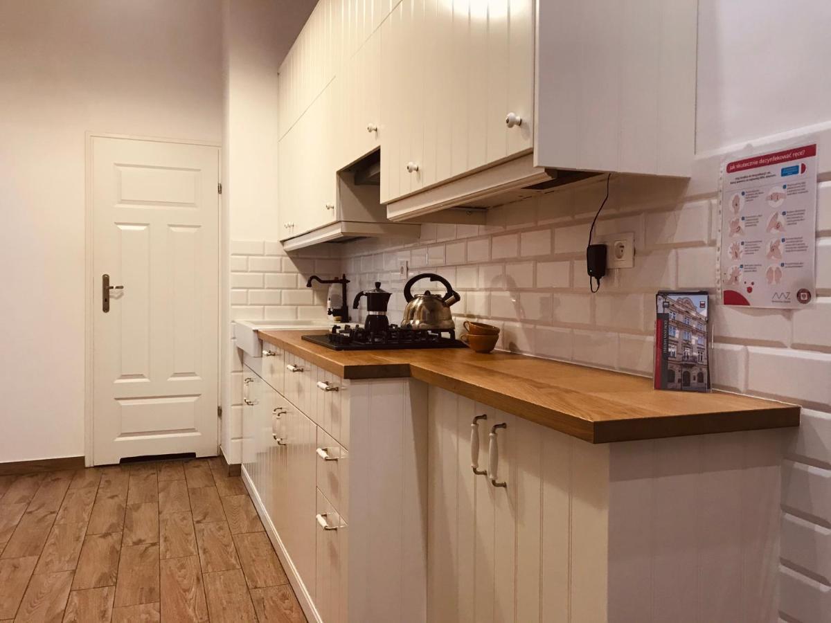Planty Hostel Краков Экстерьер фото